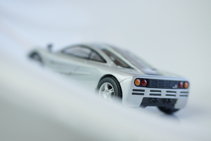 Illustration for article titled Kyosho British Sports Car collection 1/64 # 76 - Project Speeding Kiwi # 1 - 1998 McLaren F1